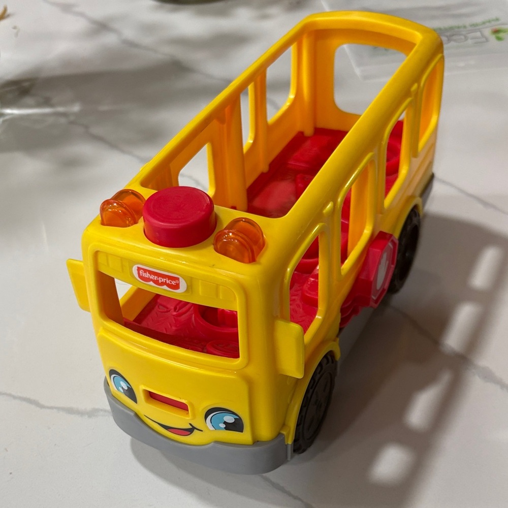 Fisher-Price Smiling Yellow Bus